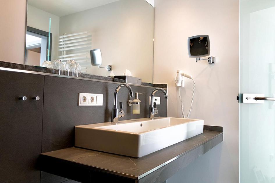 Landhotel Napoleon Wipperfurth Ngoại thất bức ảnh